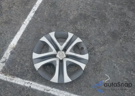 2017 Toyota Rav4 Le z USA, uszkodzony, nr VIN 2T3BFREV2HW659673